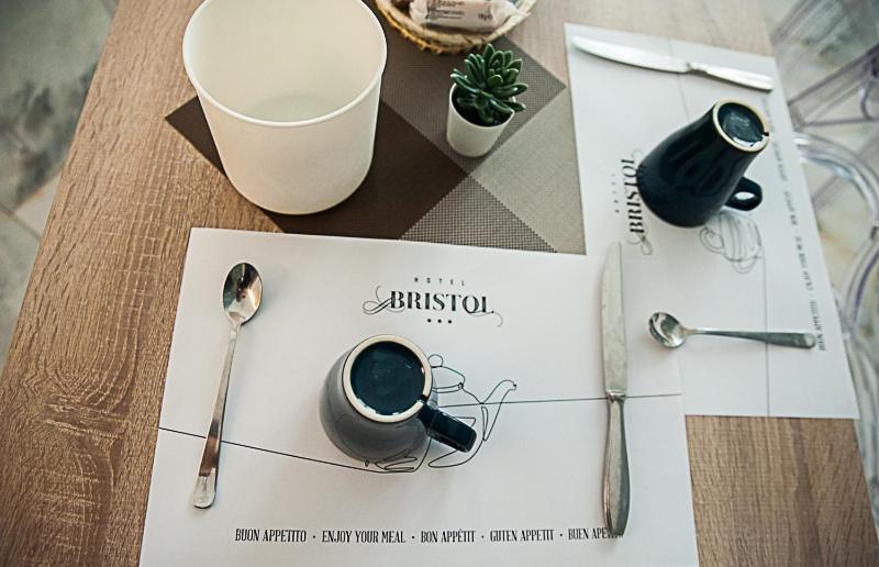 Hotel Bristol Trieste Exterior photo