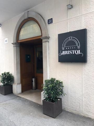 Hotel Bristol Trieste Exterior photo